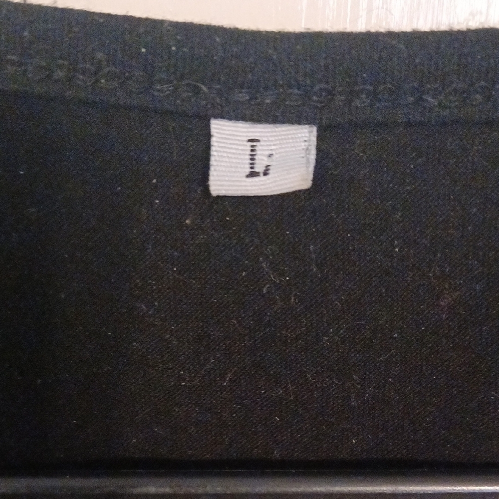 V-Neck Eyelet Top - Picture 2 of 3